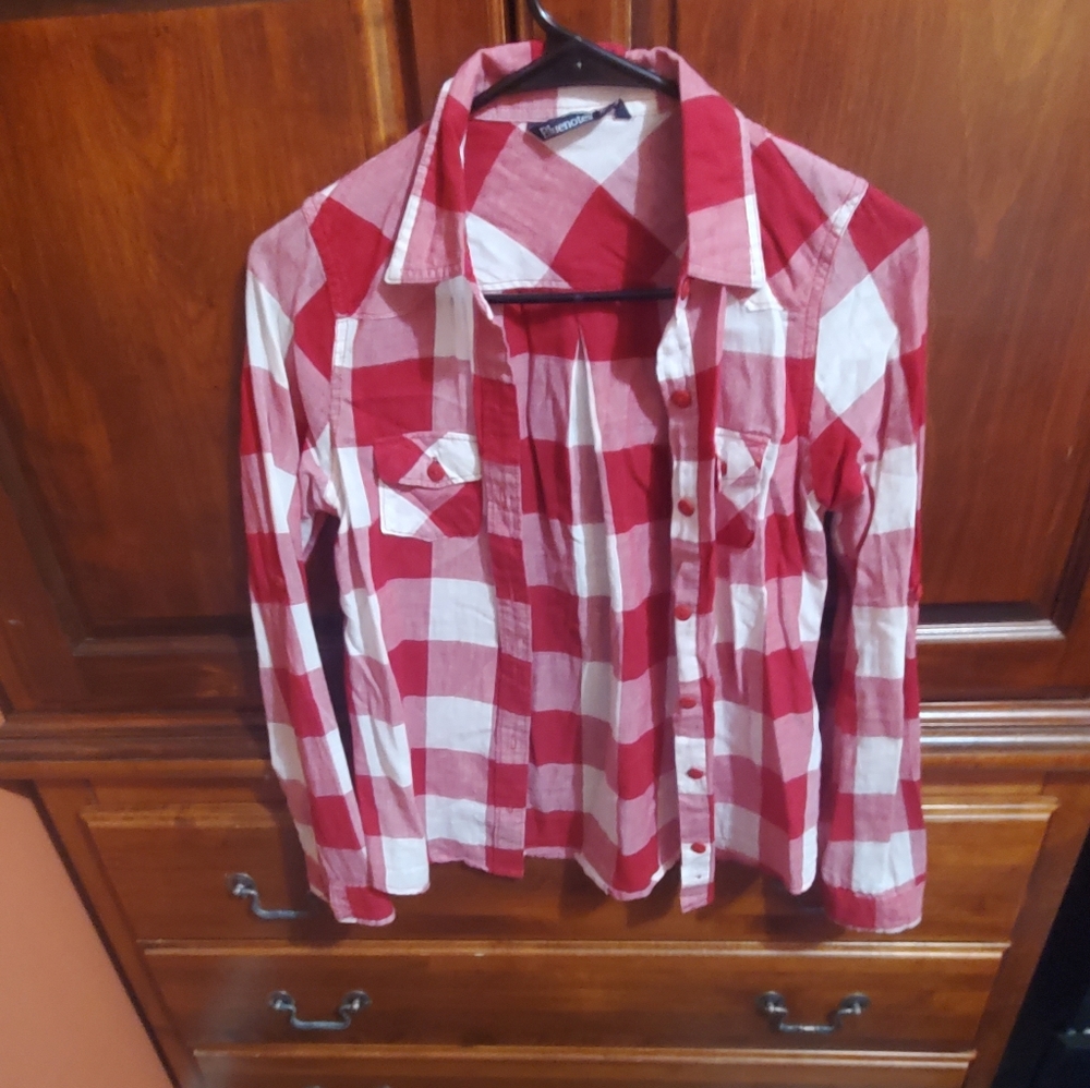 4 plaid shirts